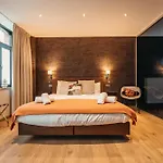 Le Manoir