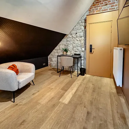 호텔 Le Manoir 마르쉐앵파멩느