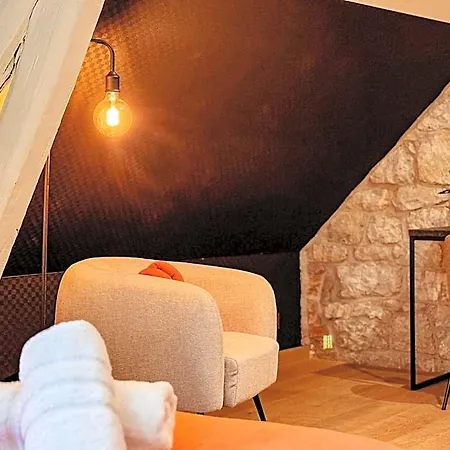 Le Manoir Ξενοδοχείο 3*